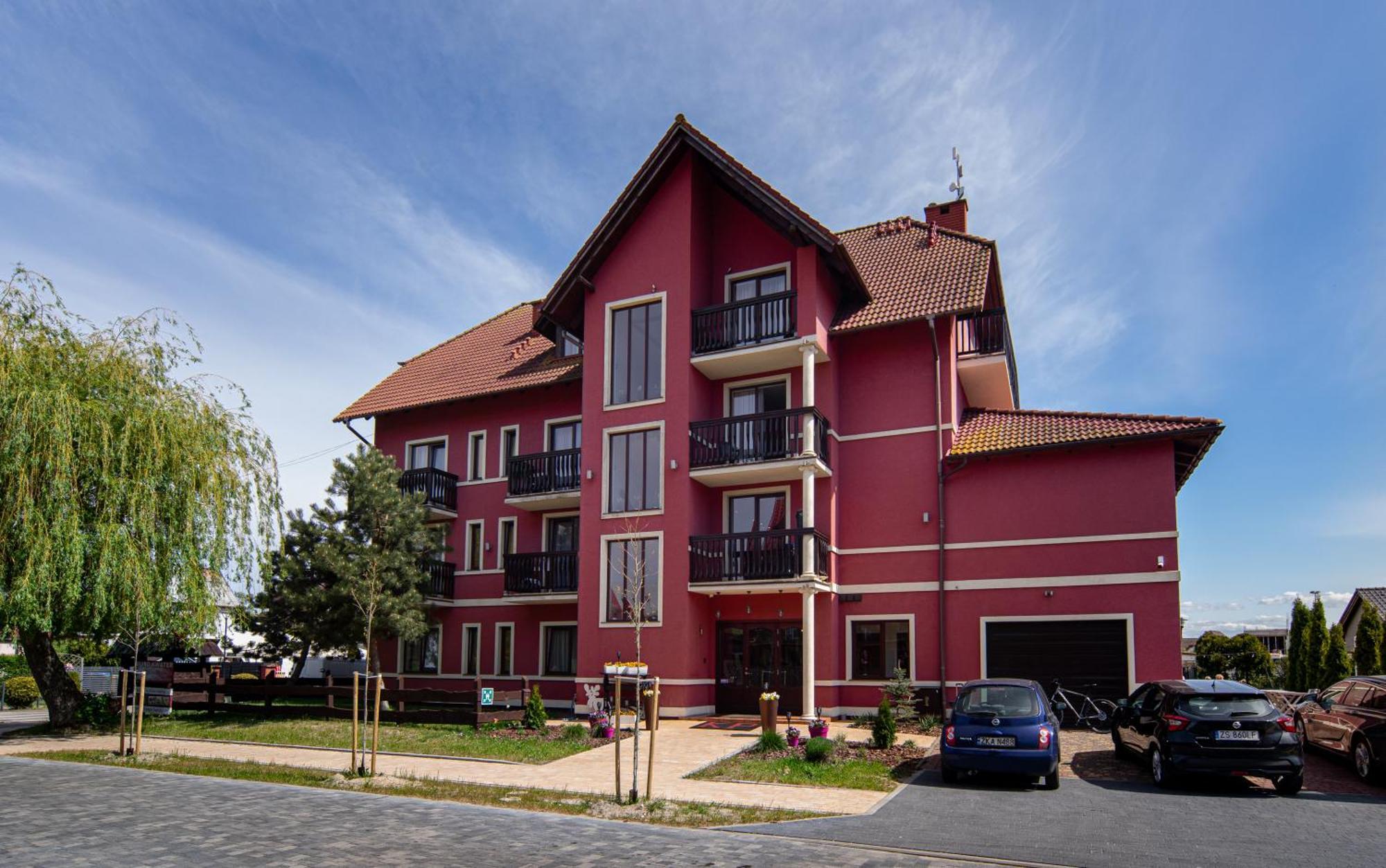 Willa Karmazynowa Przystan Międzywodzie Exterior foto