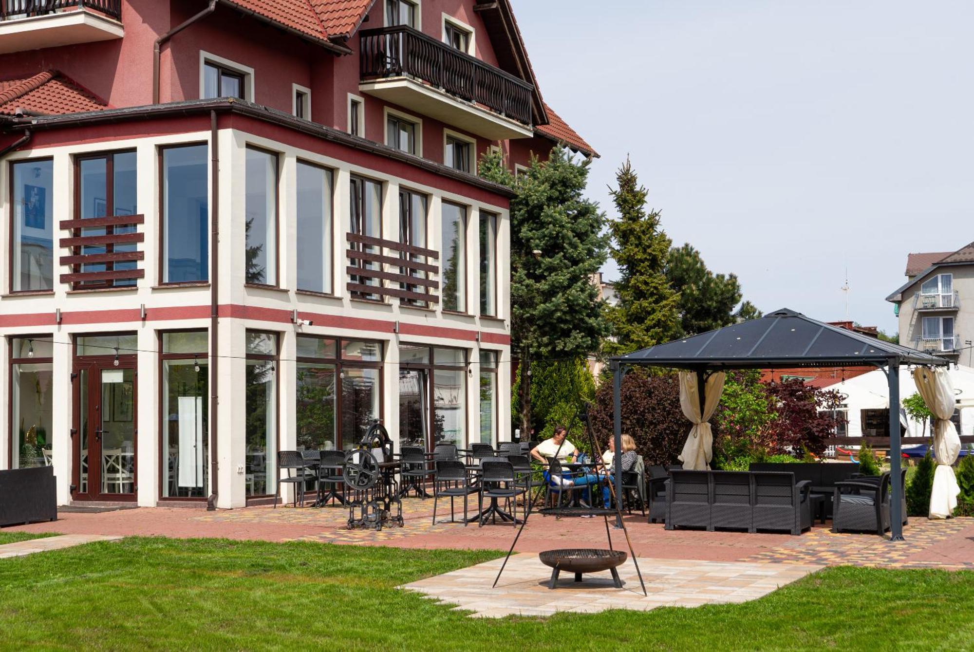 Willa Karmazynowa Przystan Międzywodzie Exterior foto